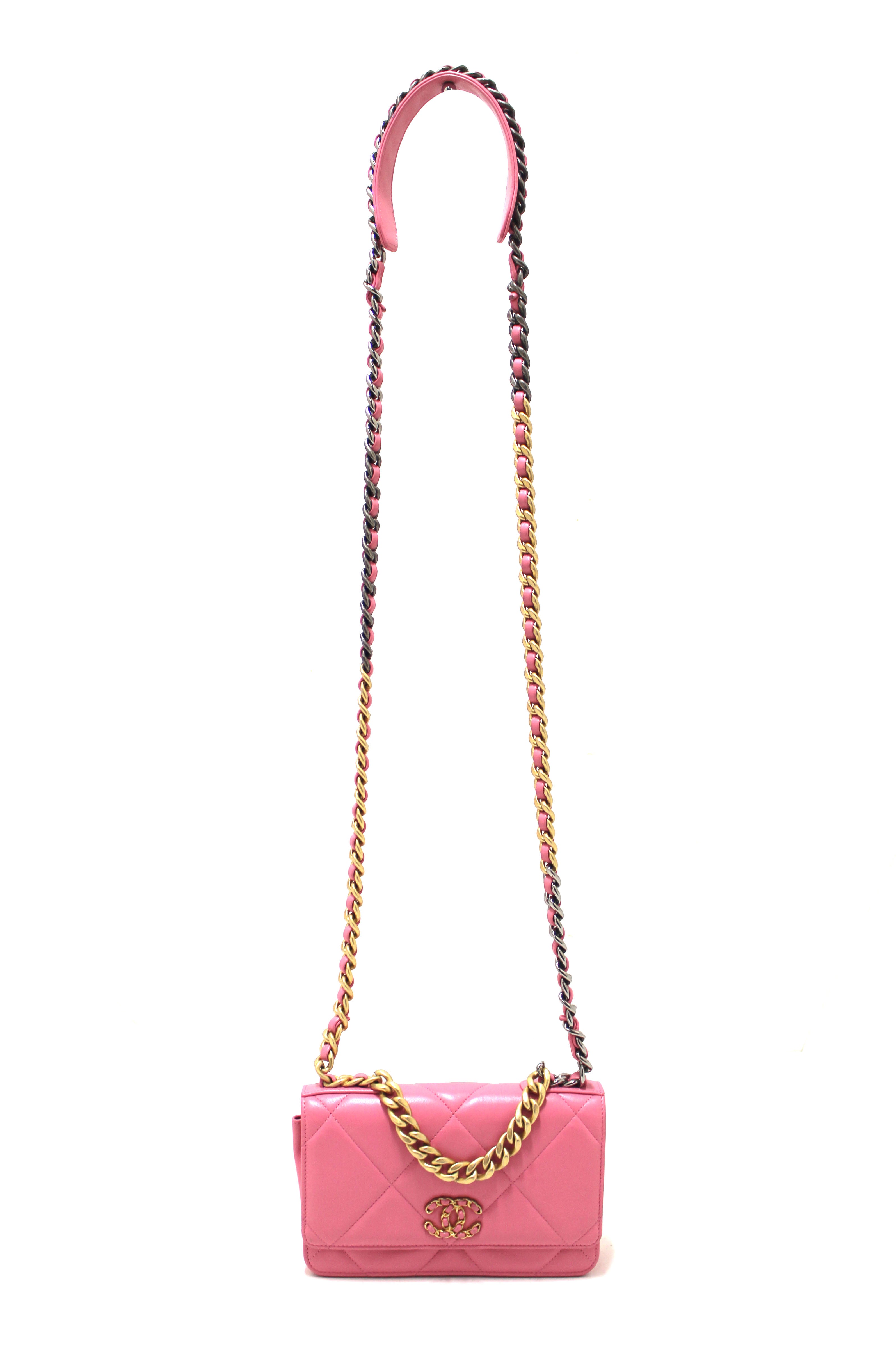 NIB 19K Chanel Fuchsia Neon Pink Goatskin 2.55 Reissue Mini Flap Bag S –  Boutique Patina
