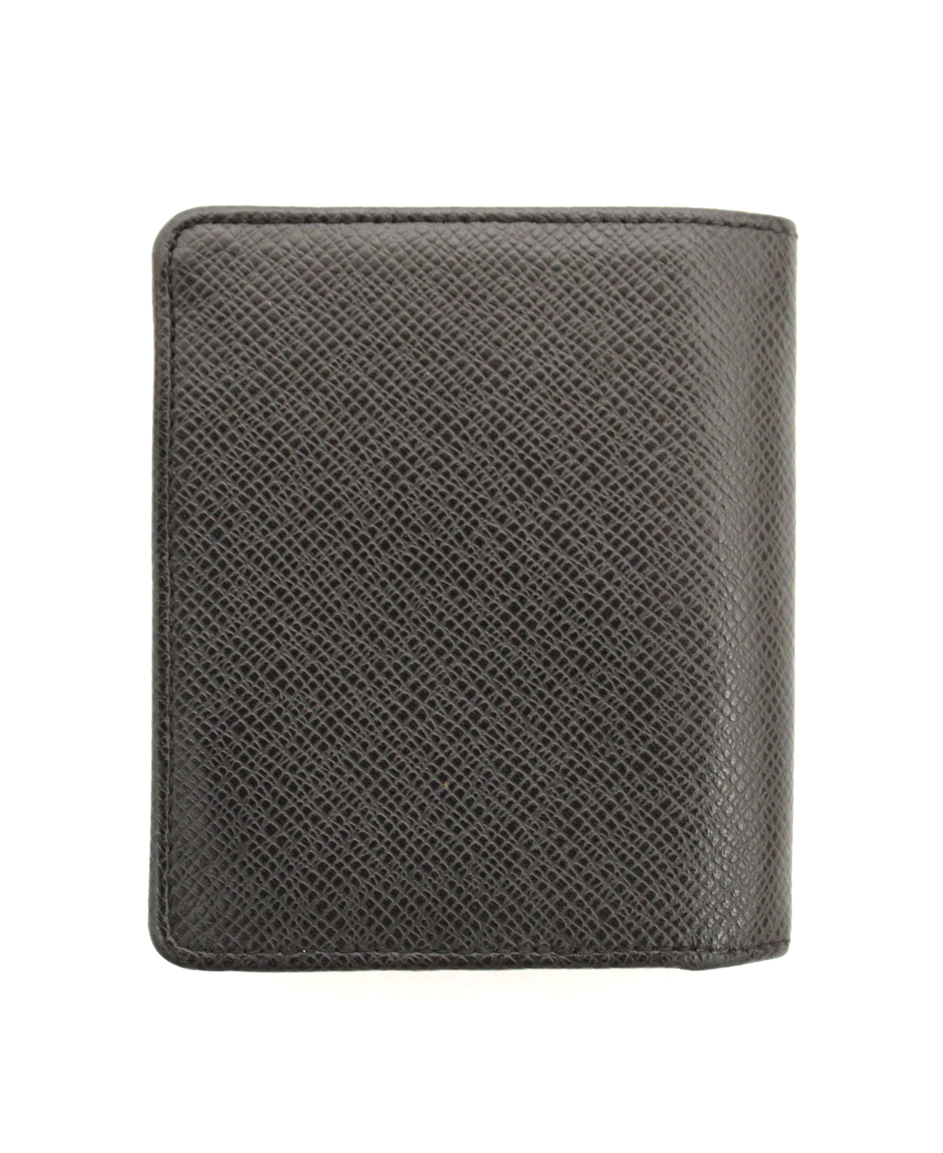 Louis Vuitton Taiga Wallet