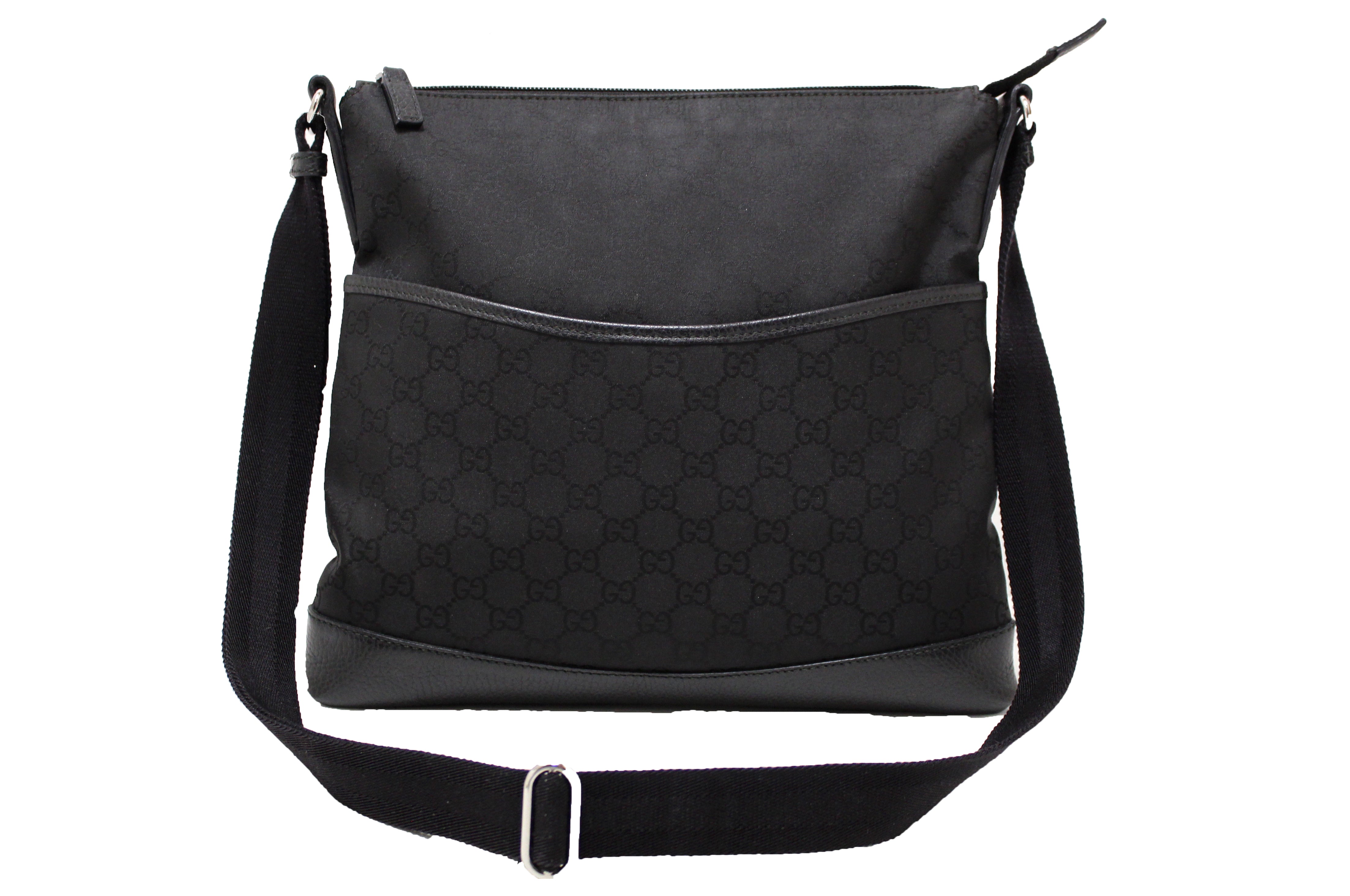 Gucci black nylon messenger bag hot sale