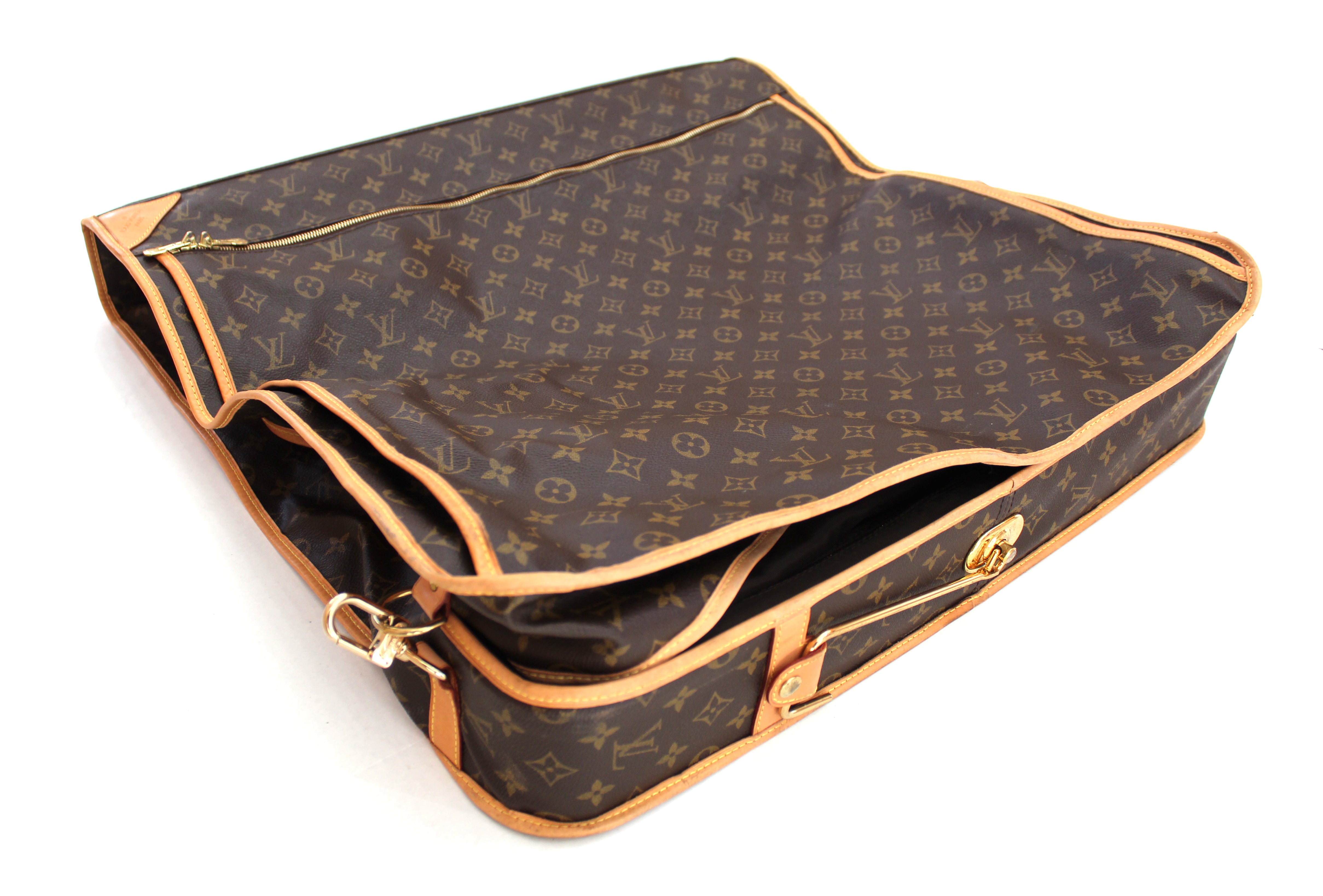 Authentic Louis Vuitton Garment Luggage Brown Monogram Canvas and Leather Weekend/Travel Bag