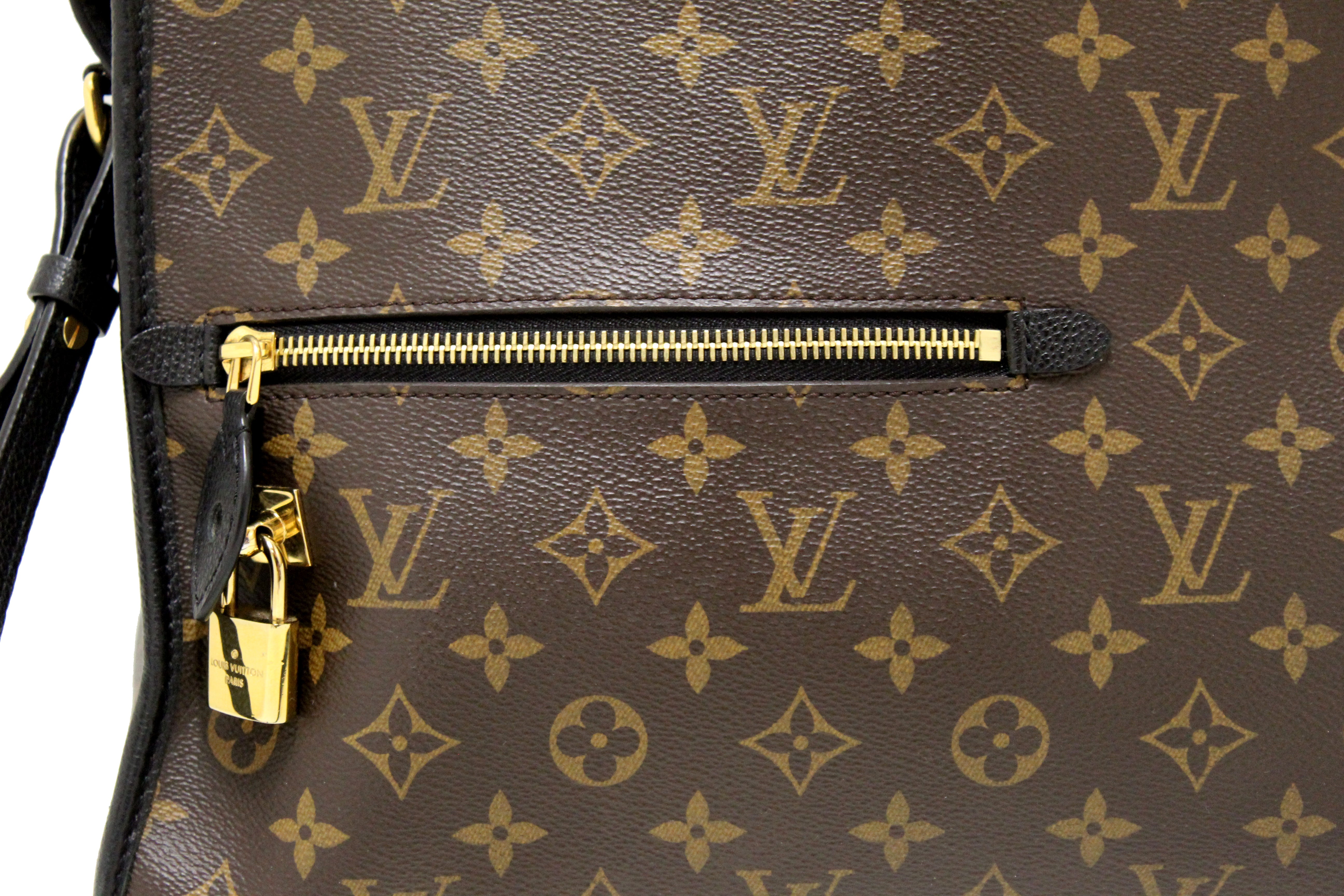 Authentic Louis Vuitton Classic Monogram Monogram Popincourt MM Bag