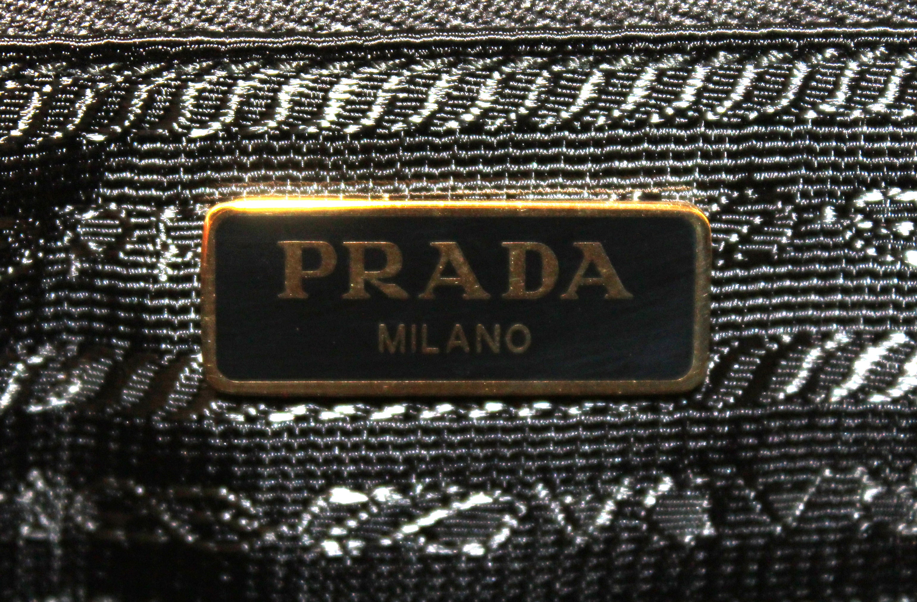 Authentic NEW Prada Black Saffiano Leather Bandoliera Camera Messenger Bag