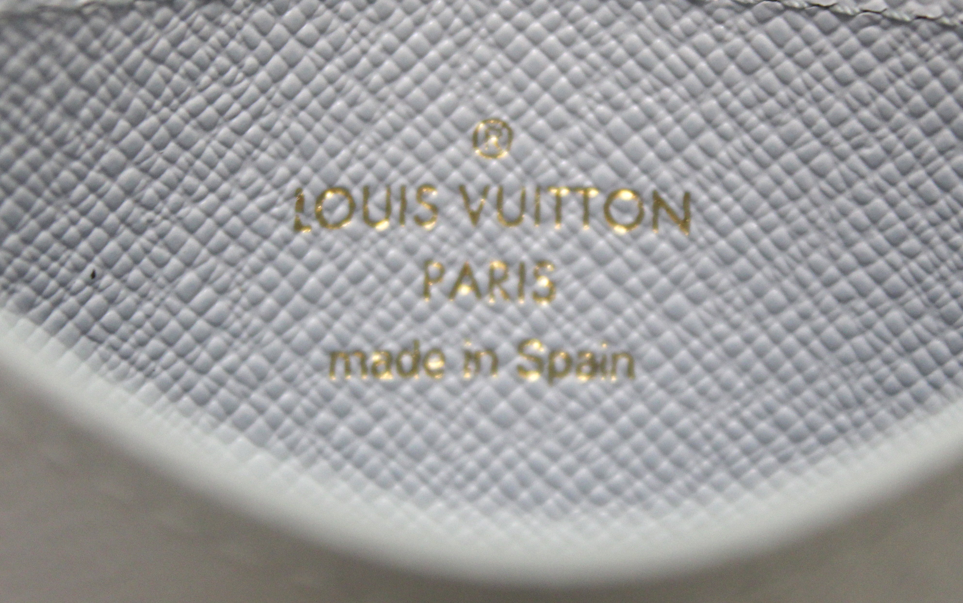 Authentic NEW Louis Vuitton Damier Azur with Blue Leather Cardholder