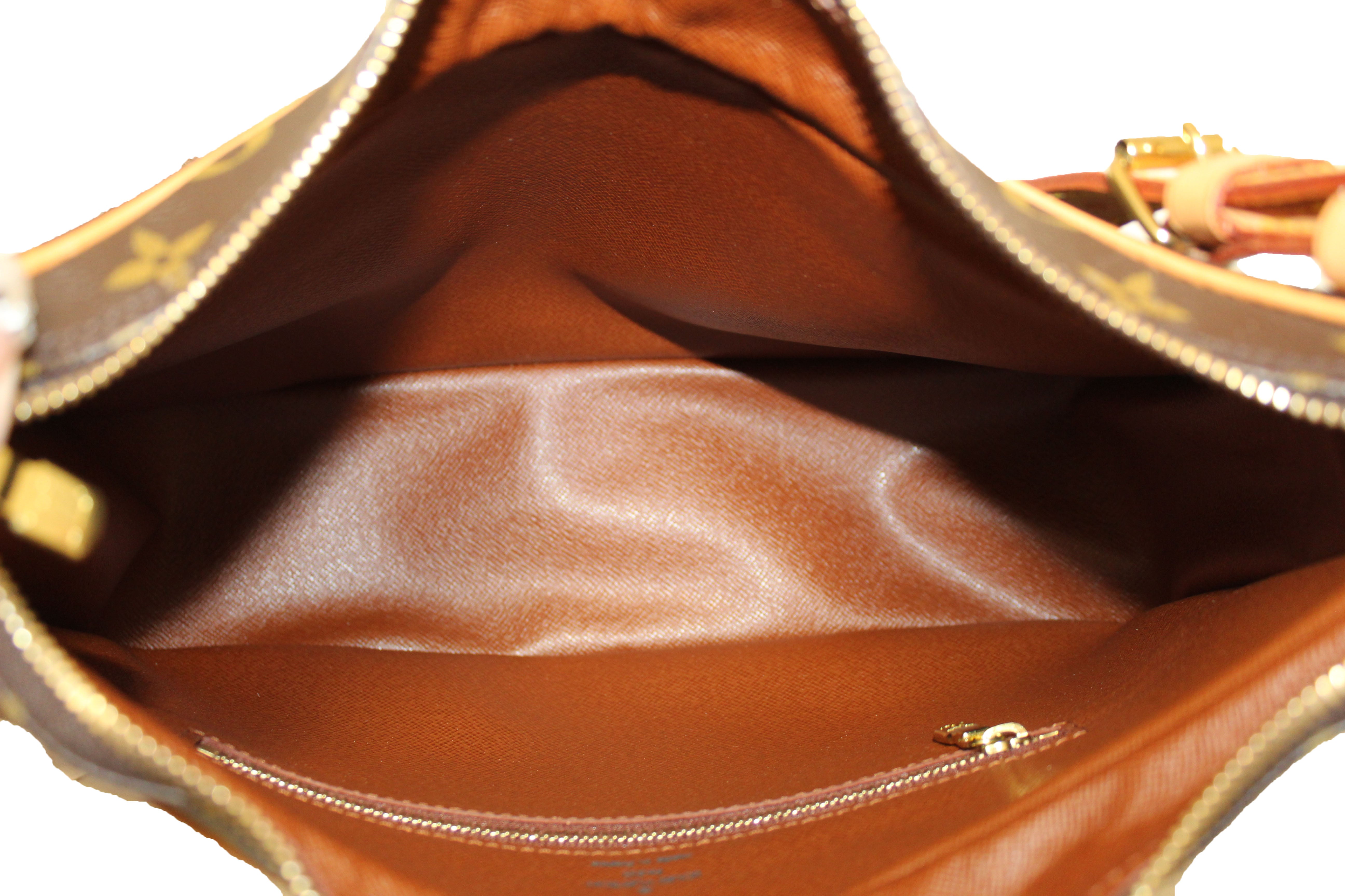 Louis Vuitton Boulogne 30 Shoulder Bag - BOPF