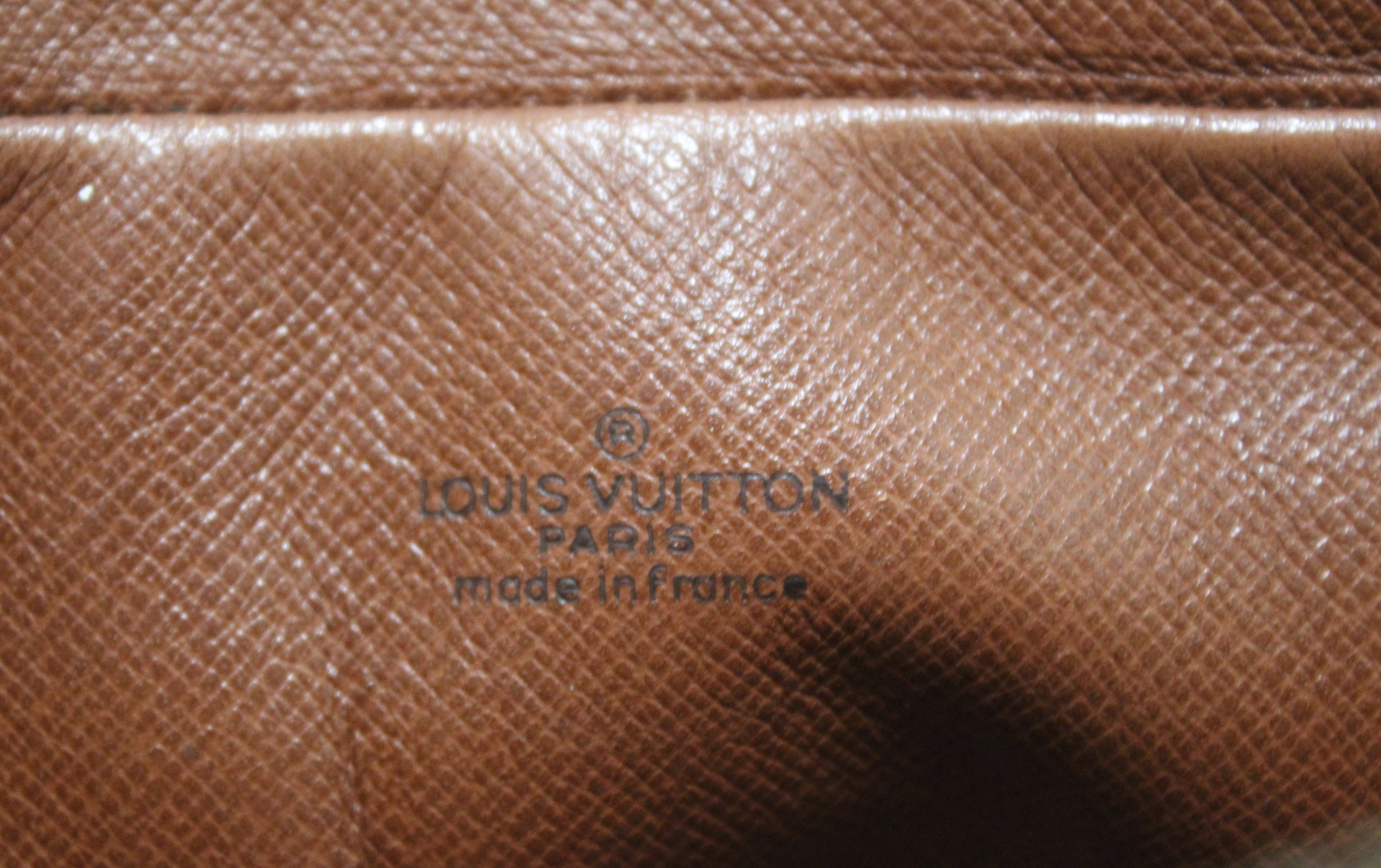Authentic Louis Vuitton Class Monogram Wristlet Clutch