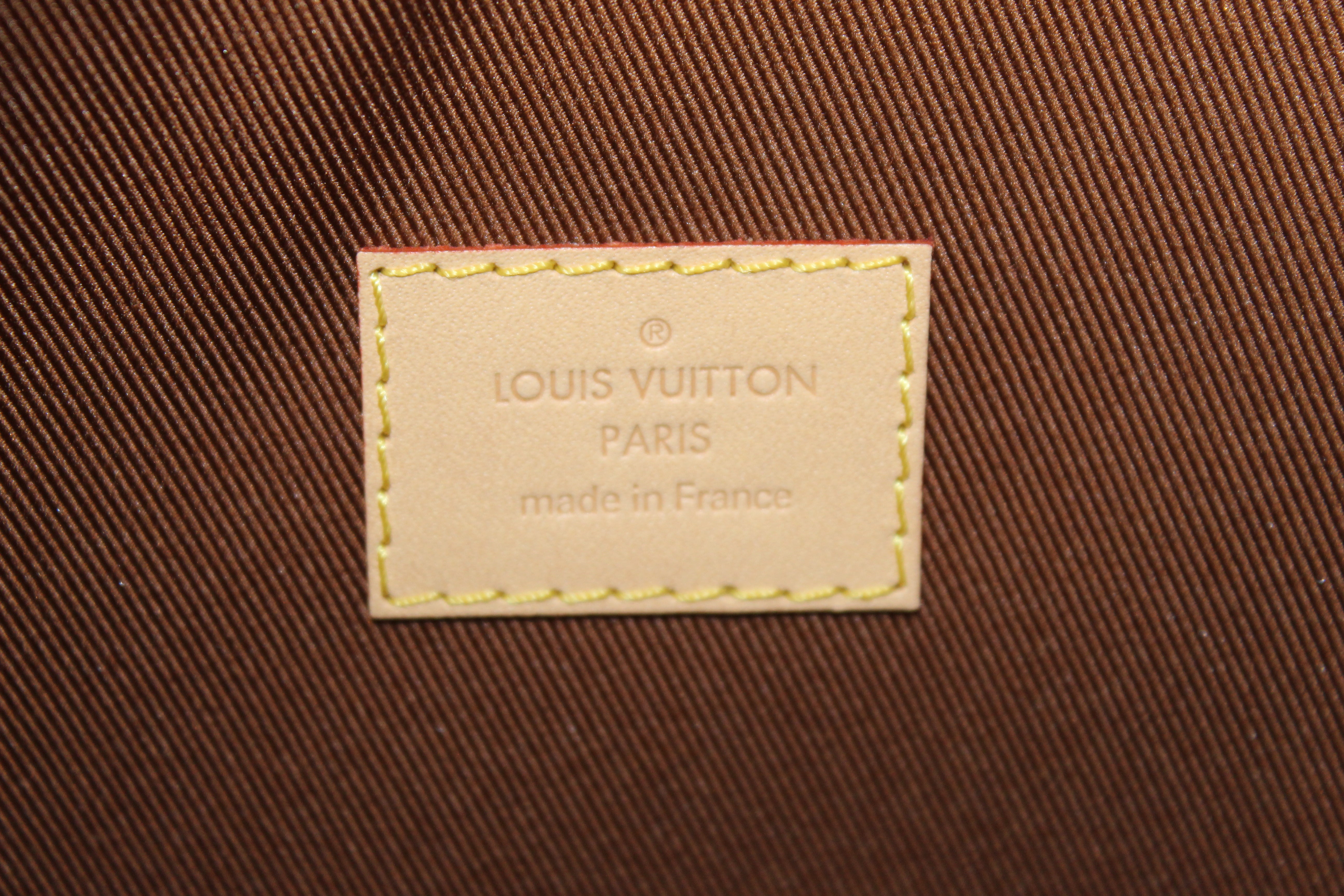 Authentic Louis Vuitton Classic Monogram Etui Voyage PM Pouch