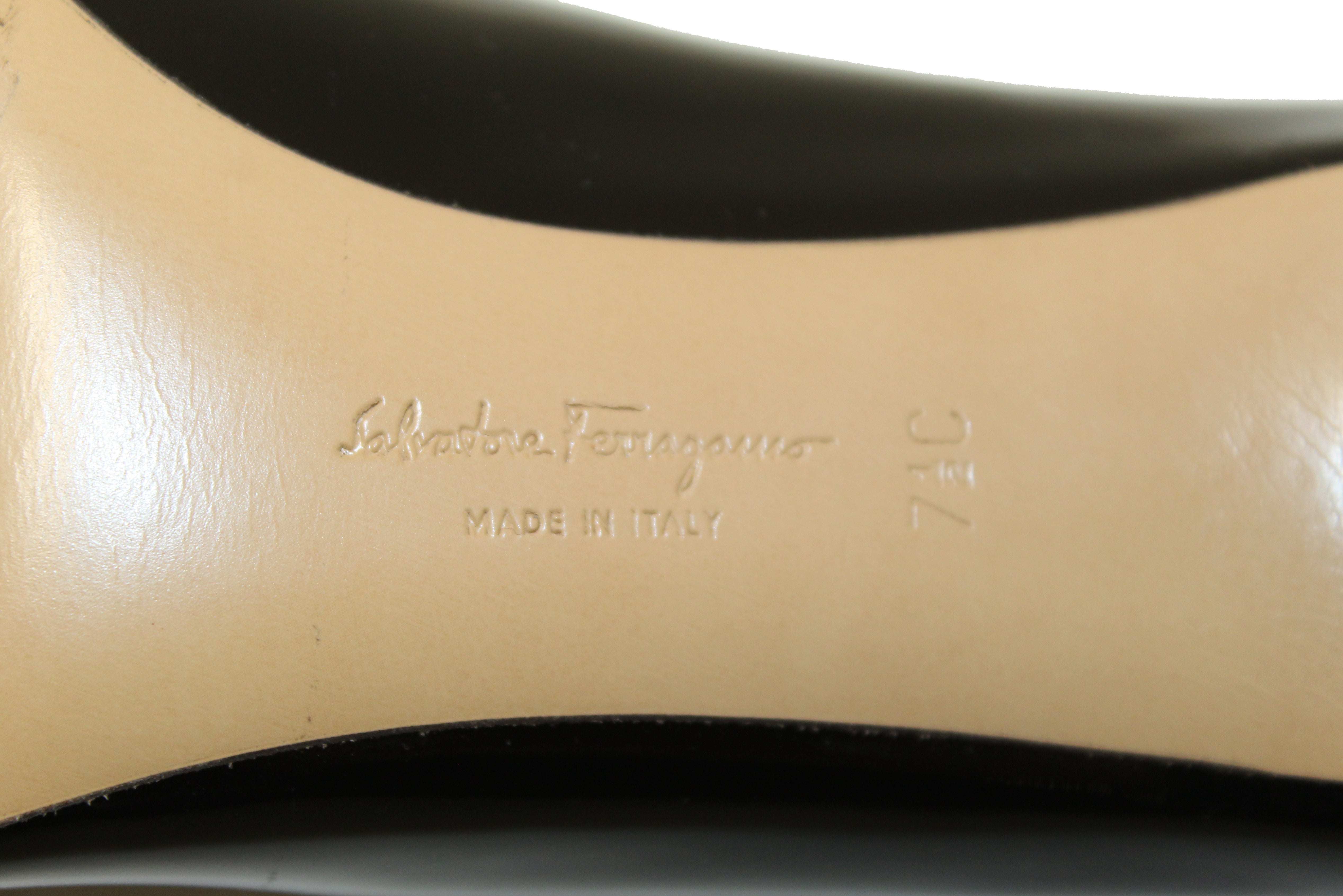 Authentic Salvatore Ferragamo Black Patent Leather Zeri Pointed Toe Pu â Paris Station Shop