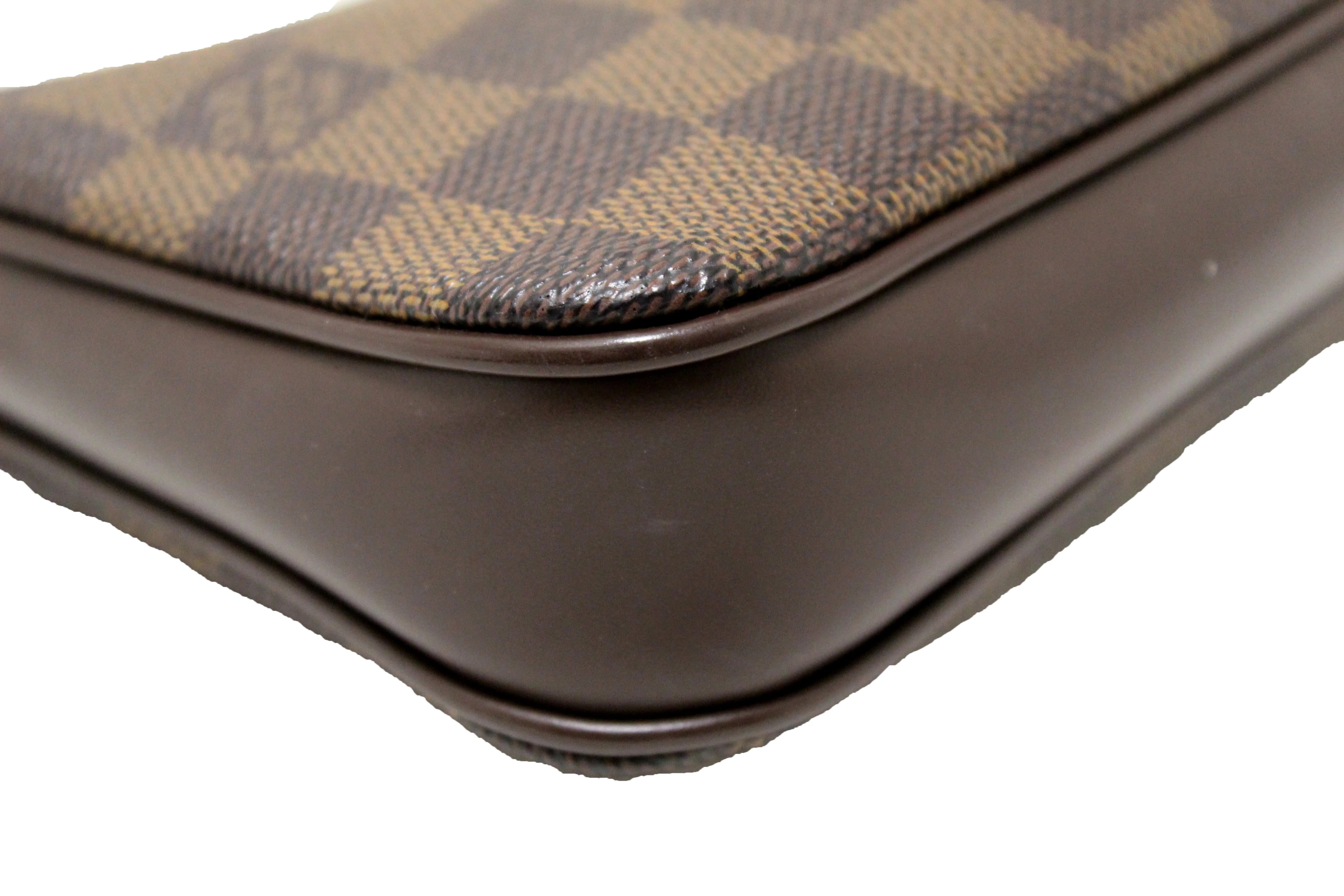 Louis Vuitton Pochette Navona Damier Ebene, Luxury, Bags & Wallets on  Carousell