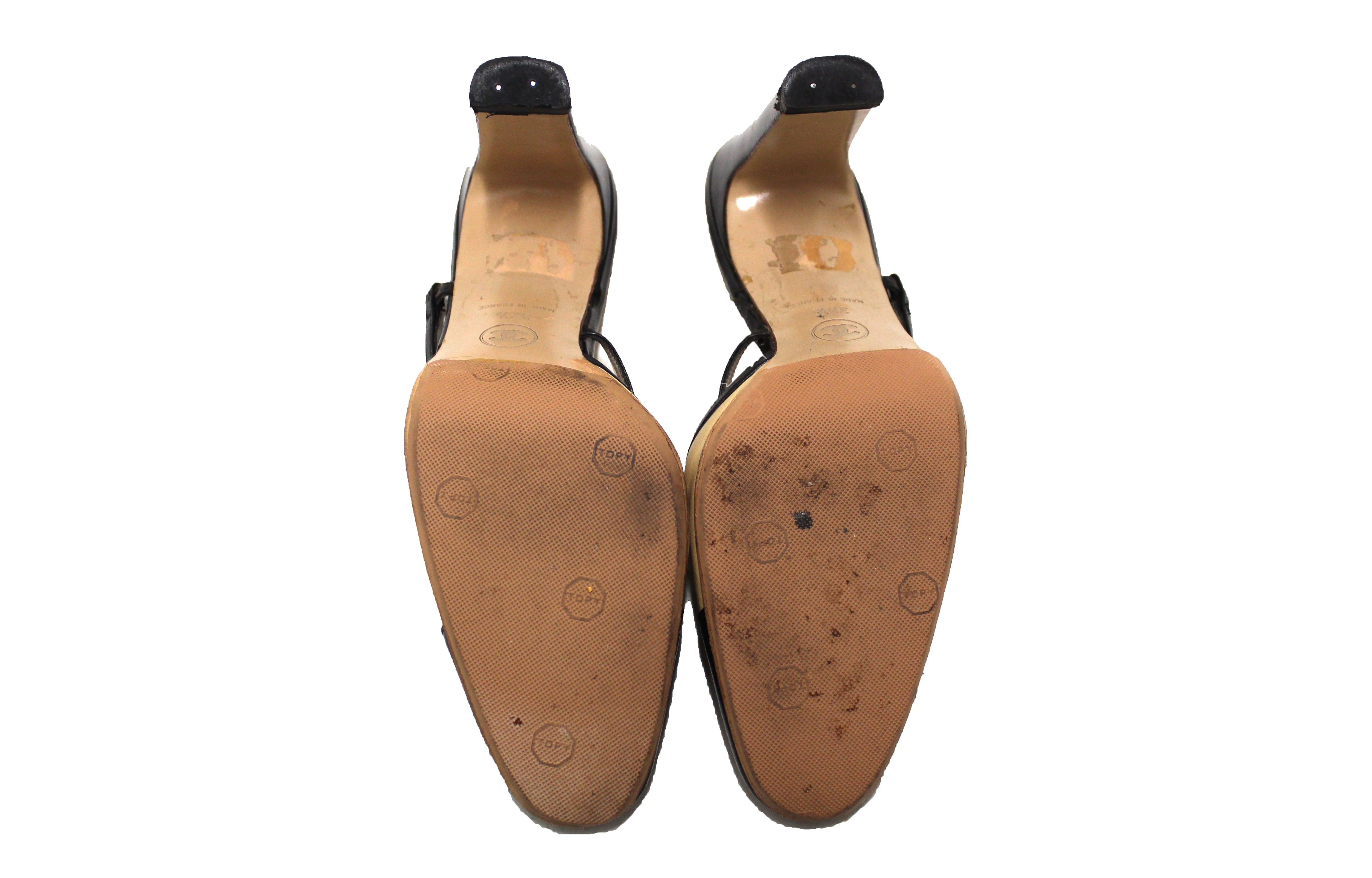 Authentic Chanel Vintage Beige/Black Leather Cap-Toe Slide Mules Size 37.5