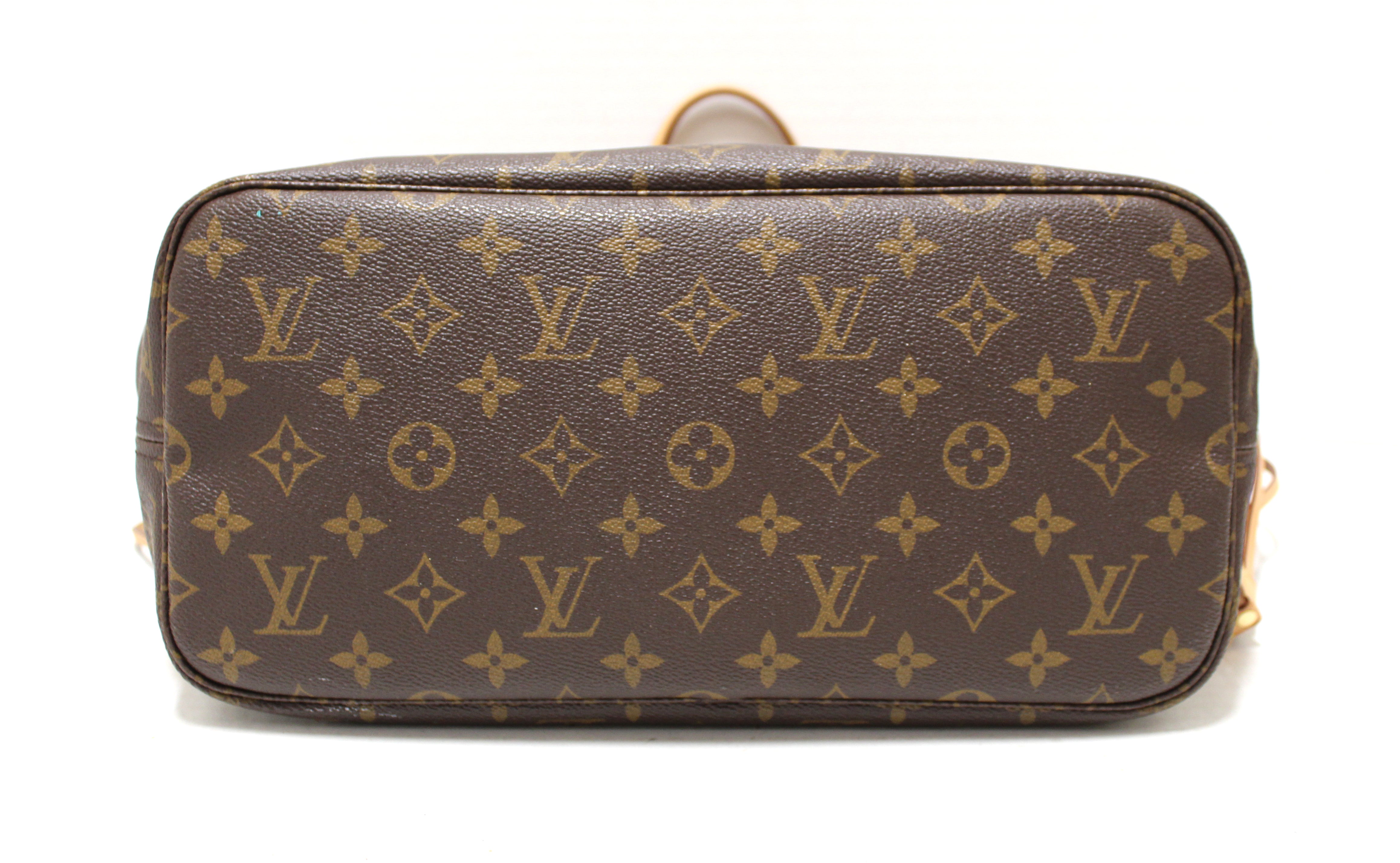 Louis Vuitton Neverfull MM - LuxeForYou