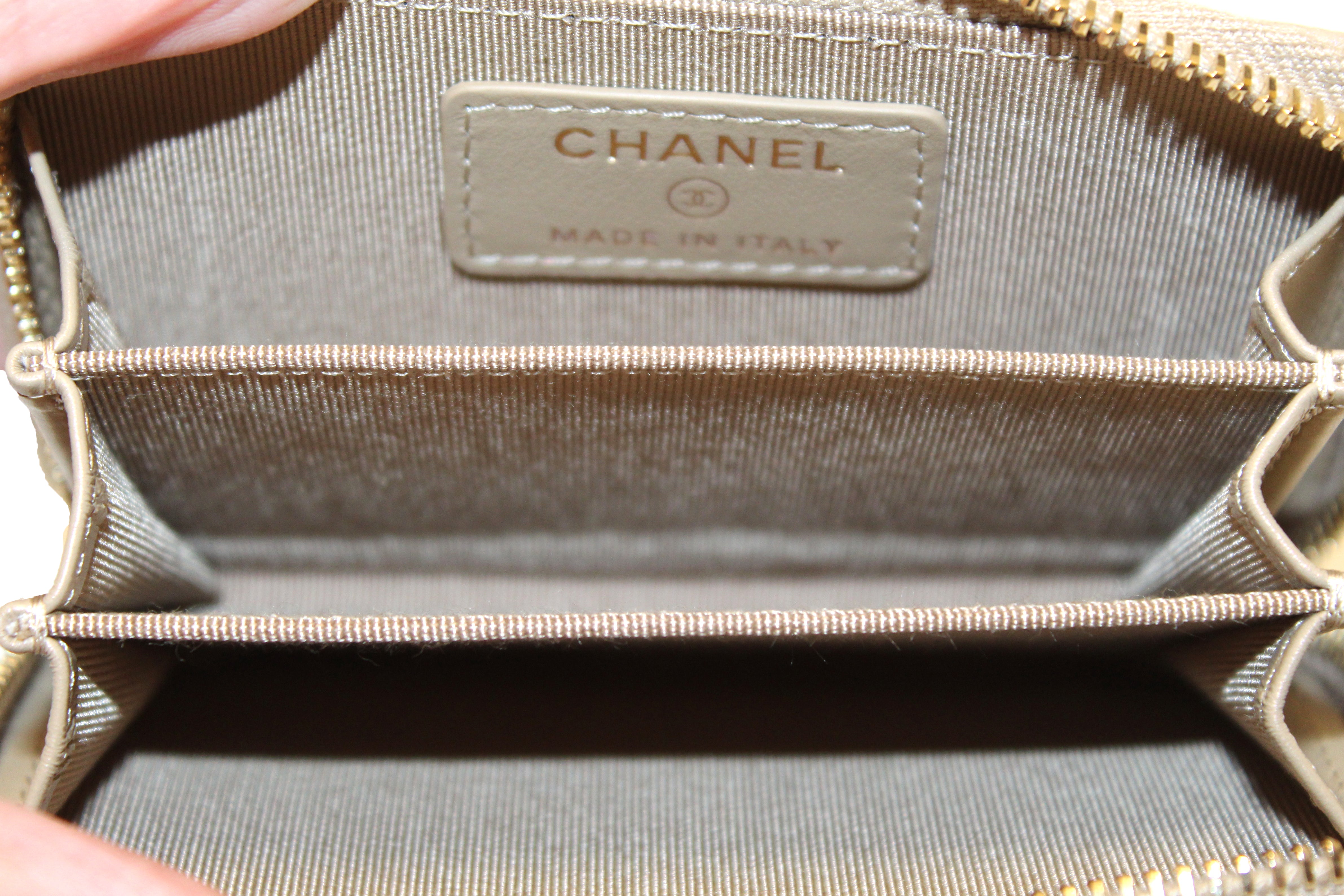 Authentic NEW Chanel Iridescent Dark Beige Quilted Caviar Leather Classic  Zipped Coin Purse – Italy Station