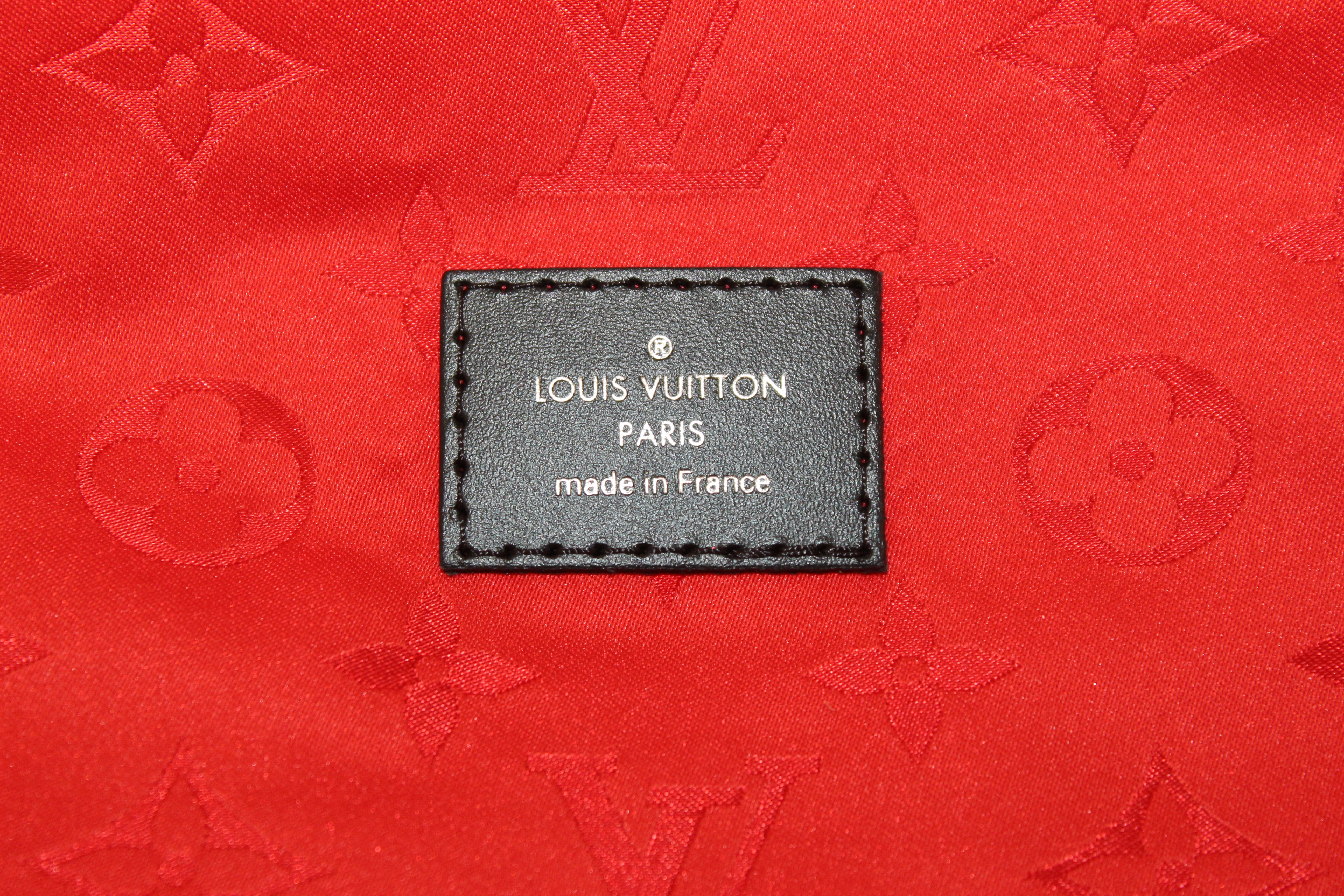 Authentic Louis Vuitton Limited Edition Nicolas Ghesquiere's