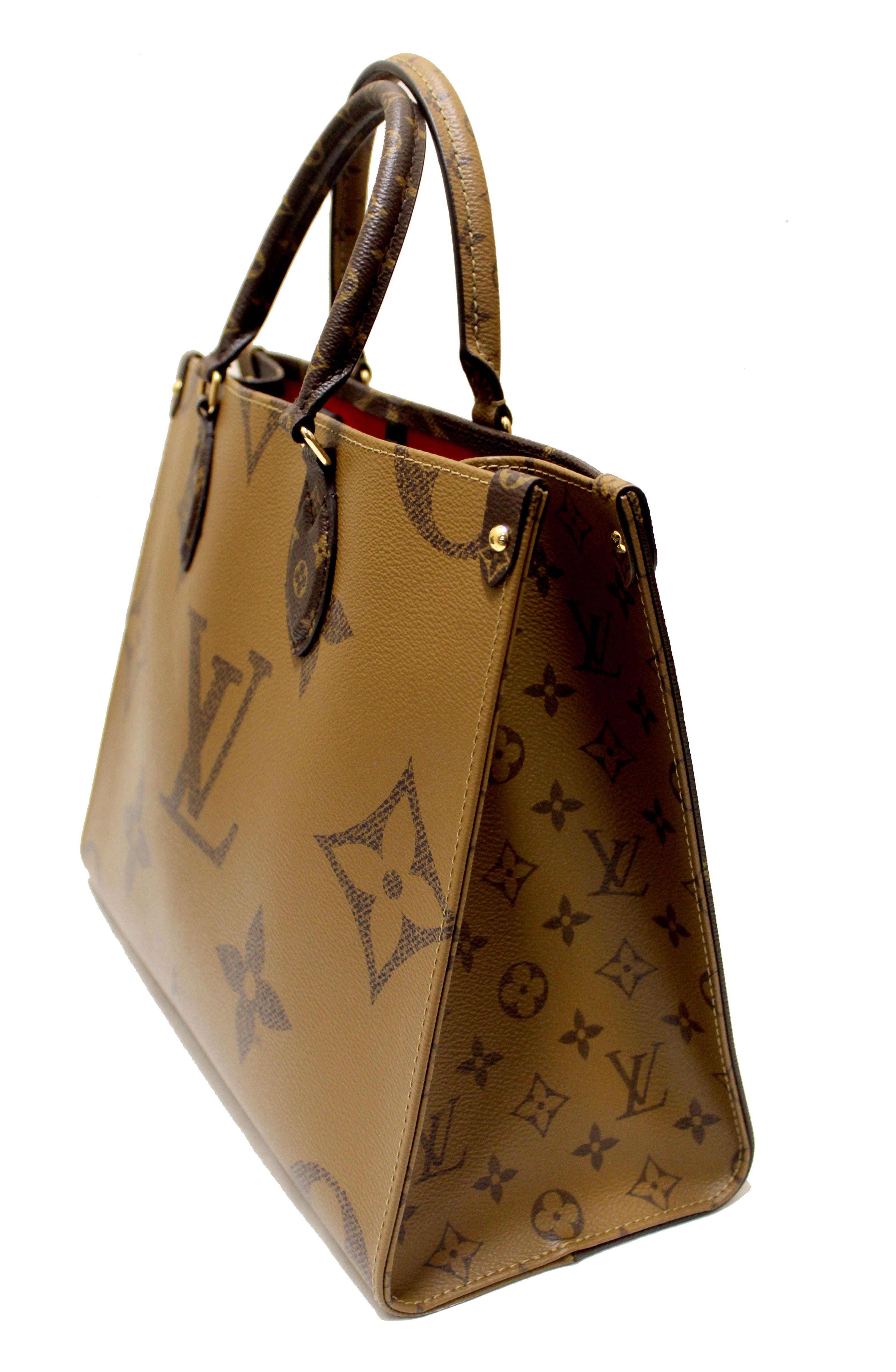 Louis Vuitton OnTheGo Tote By The Pool Monogram Empreinte Giant MM -  ShopStyle Shoulder Bags