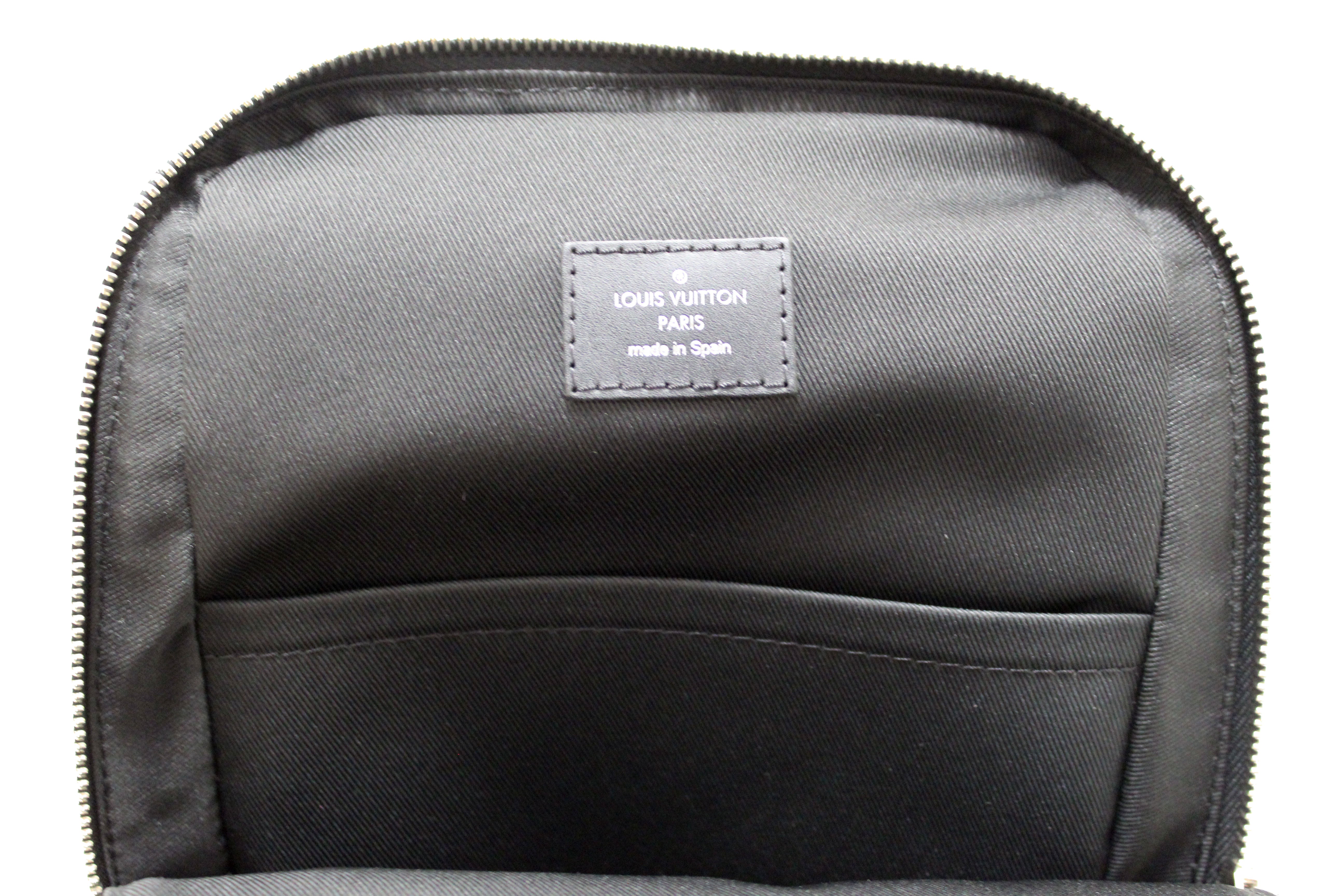 Authentic Louis Vuitton Damier Graphite Canvas Avenue Sling Bag