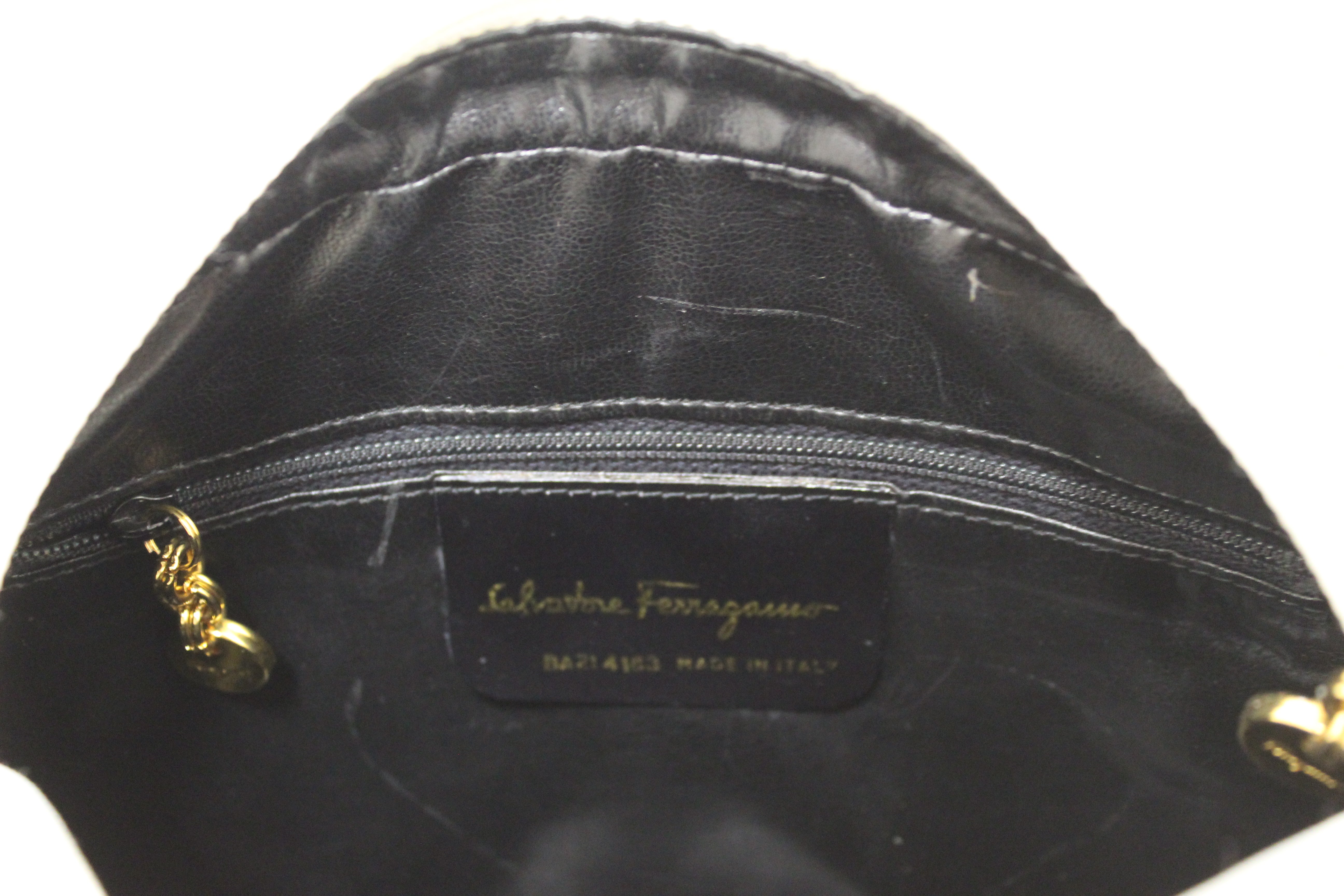 Authentic Salvatore Ferragamo White Cowhide Leather Crossbody Handbag