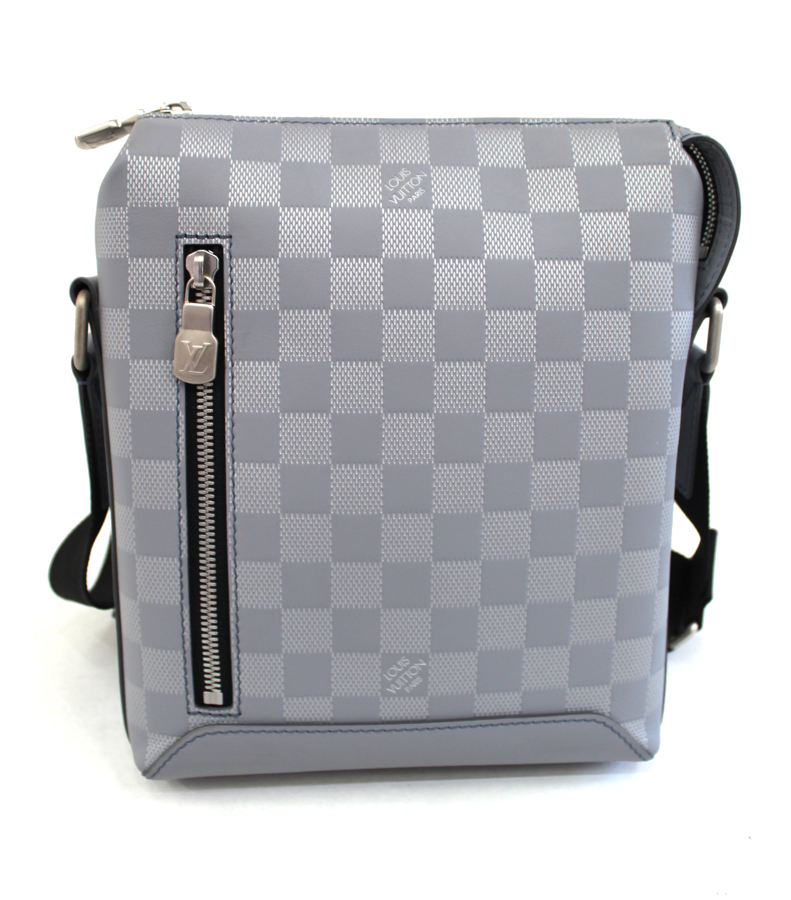 Authentic Louis Vuitton Grey Damier Infini Leather Discovery BB