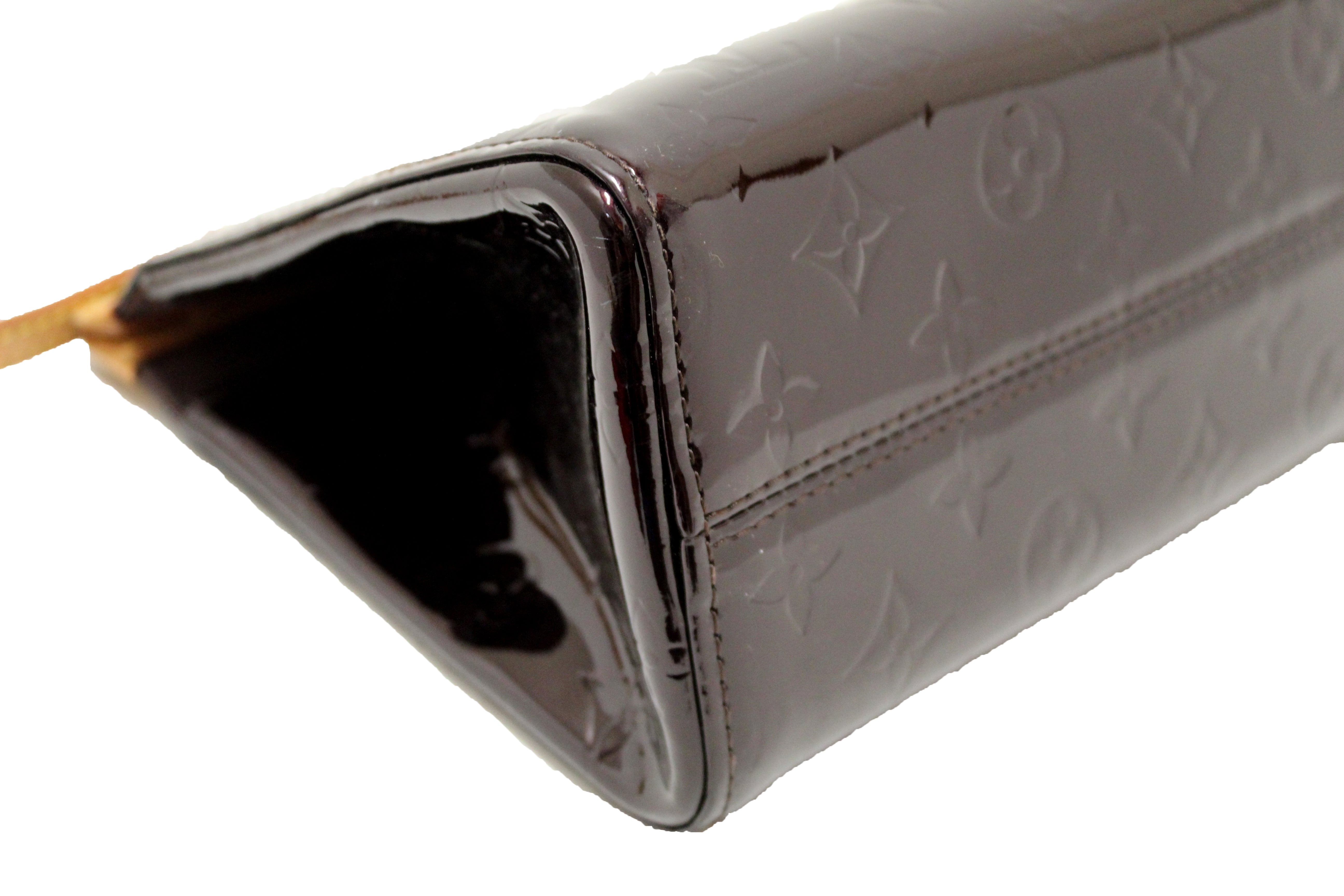Authentic Louis Vuitton Amarante Monogram Vernis Leather Roxbury Drive Bag  – Italy Station