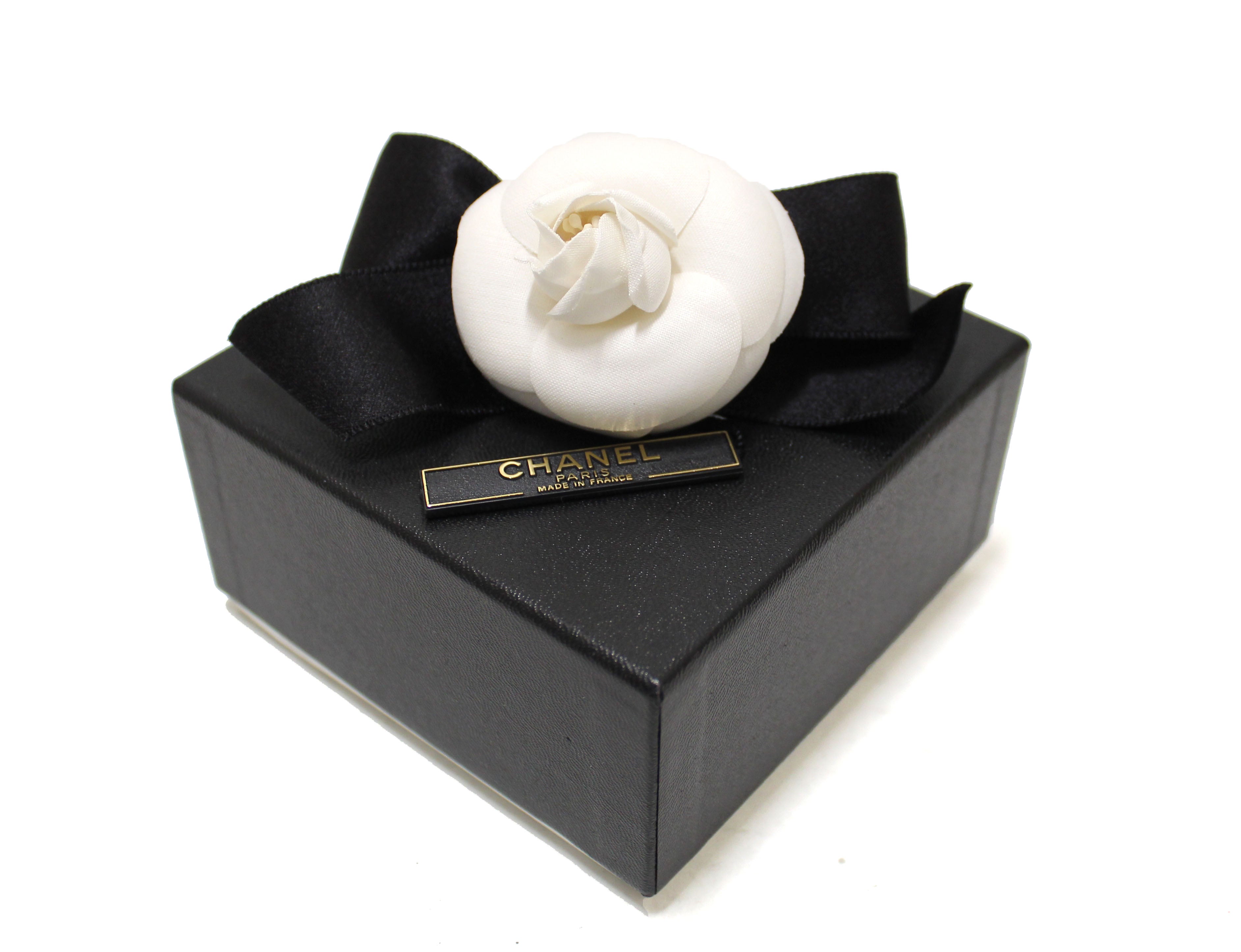 Authentic New Chanel Black/White Camelia Flower Satin Bow Barrette