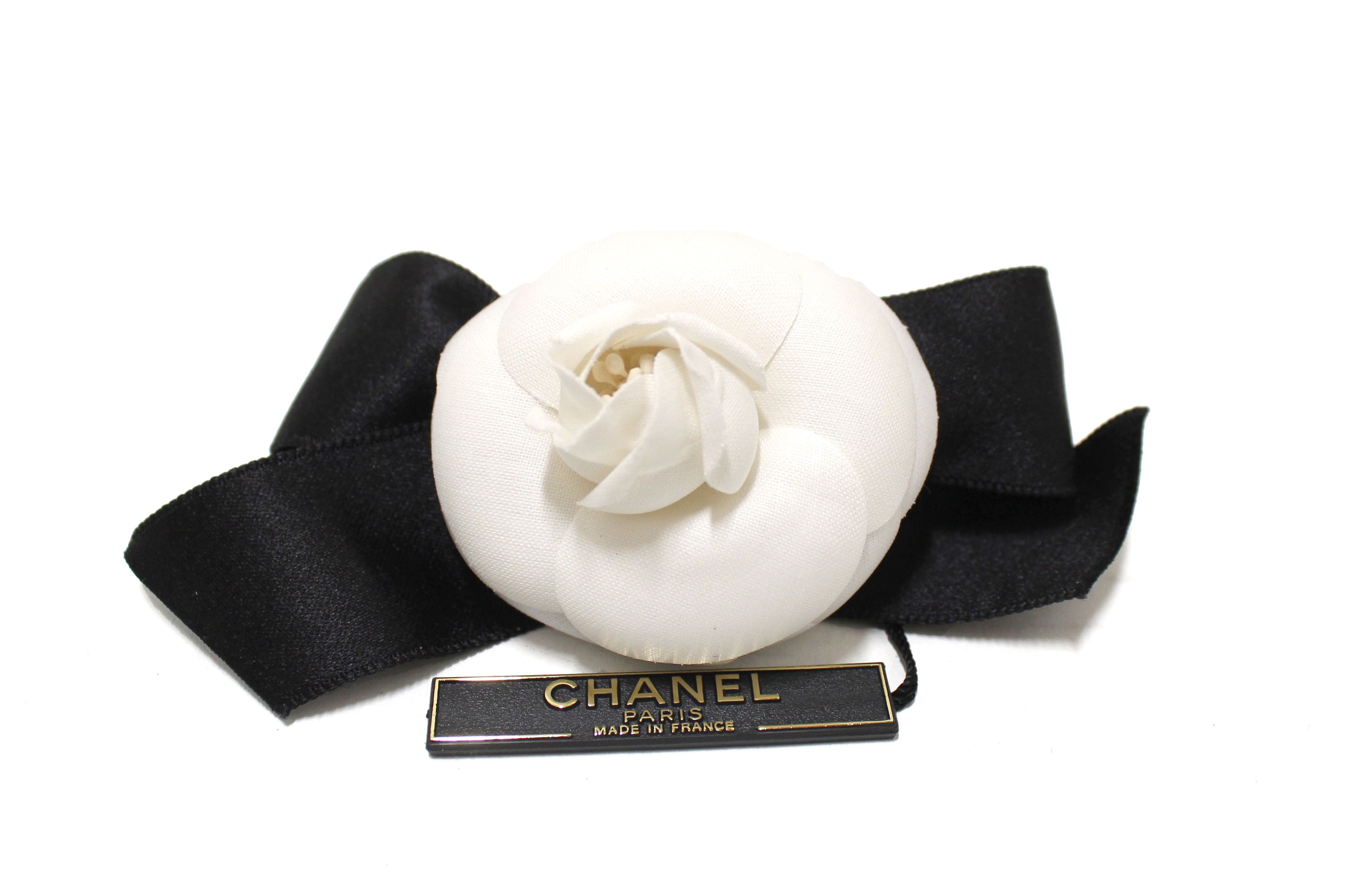 Authentic New Chanel Black/White Camelia Flower Satin Bow Barrette Hair Clip Hair Accessory