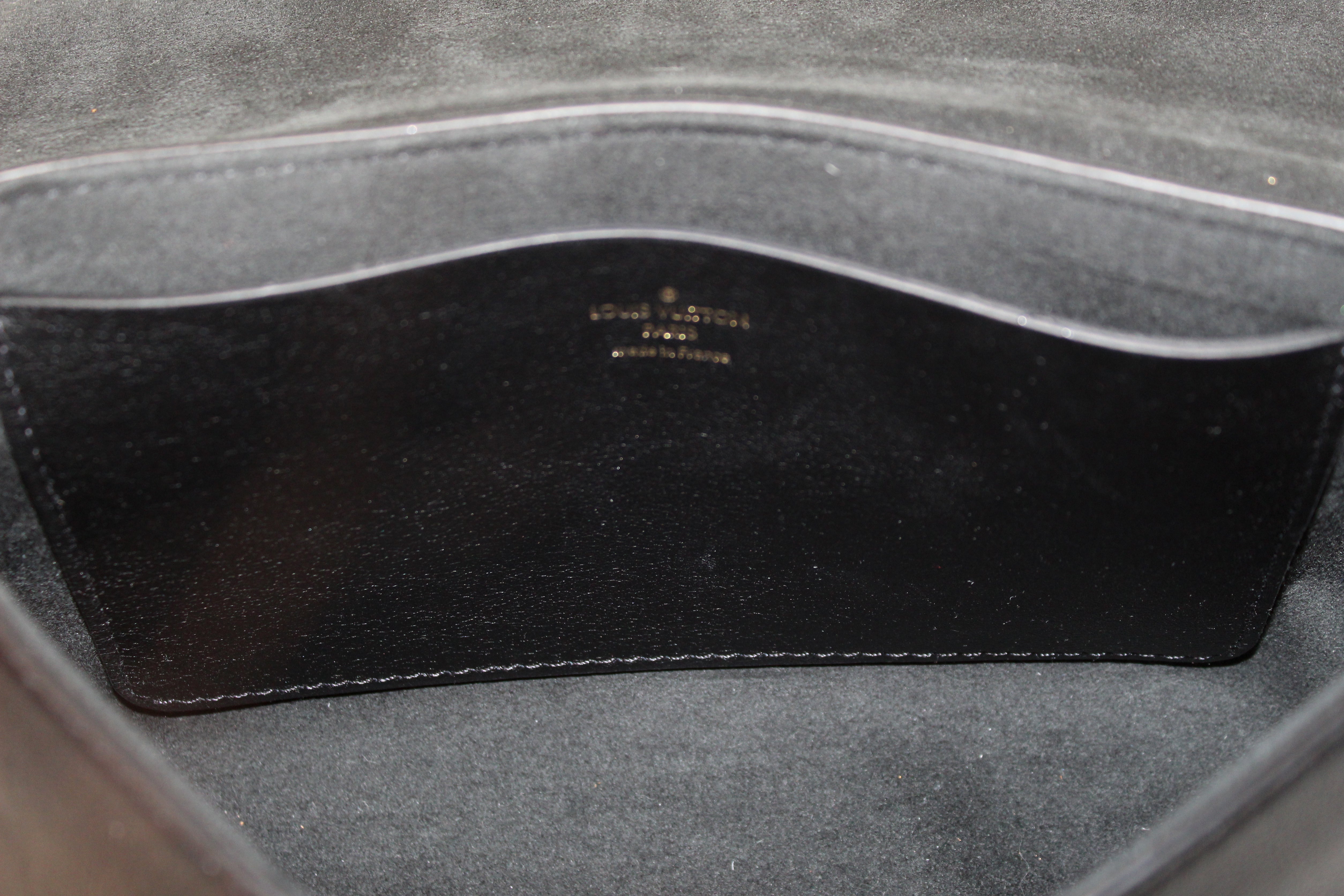 Authentic Louis Vuitton Black Calfskin Leather Love Note Bag