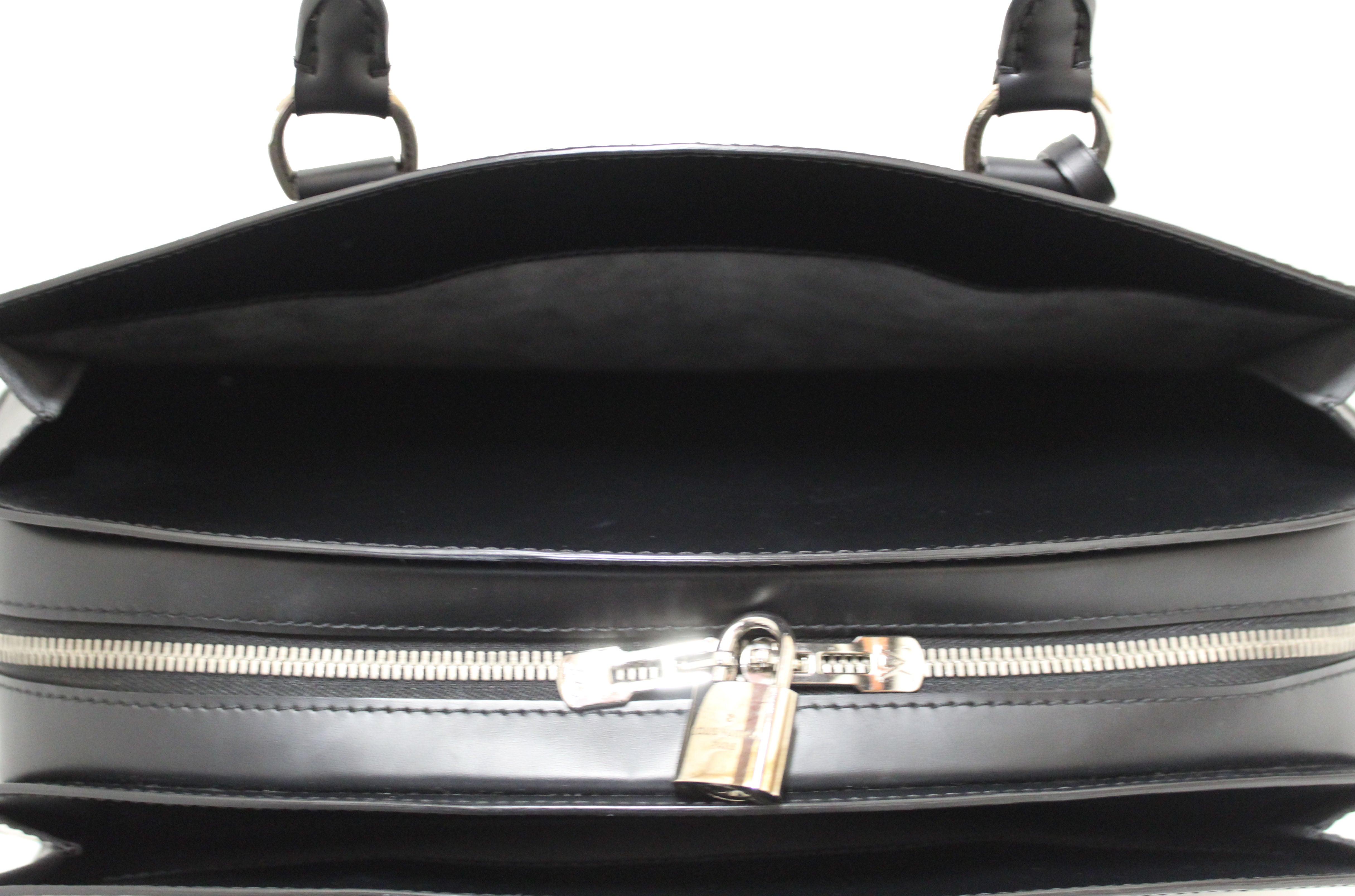 Authentic Louis Vuitton Black Epi Leather Pont-Neuf PM Handbag