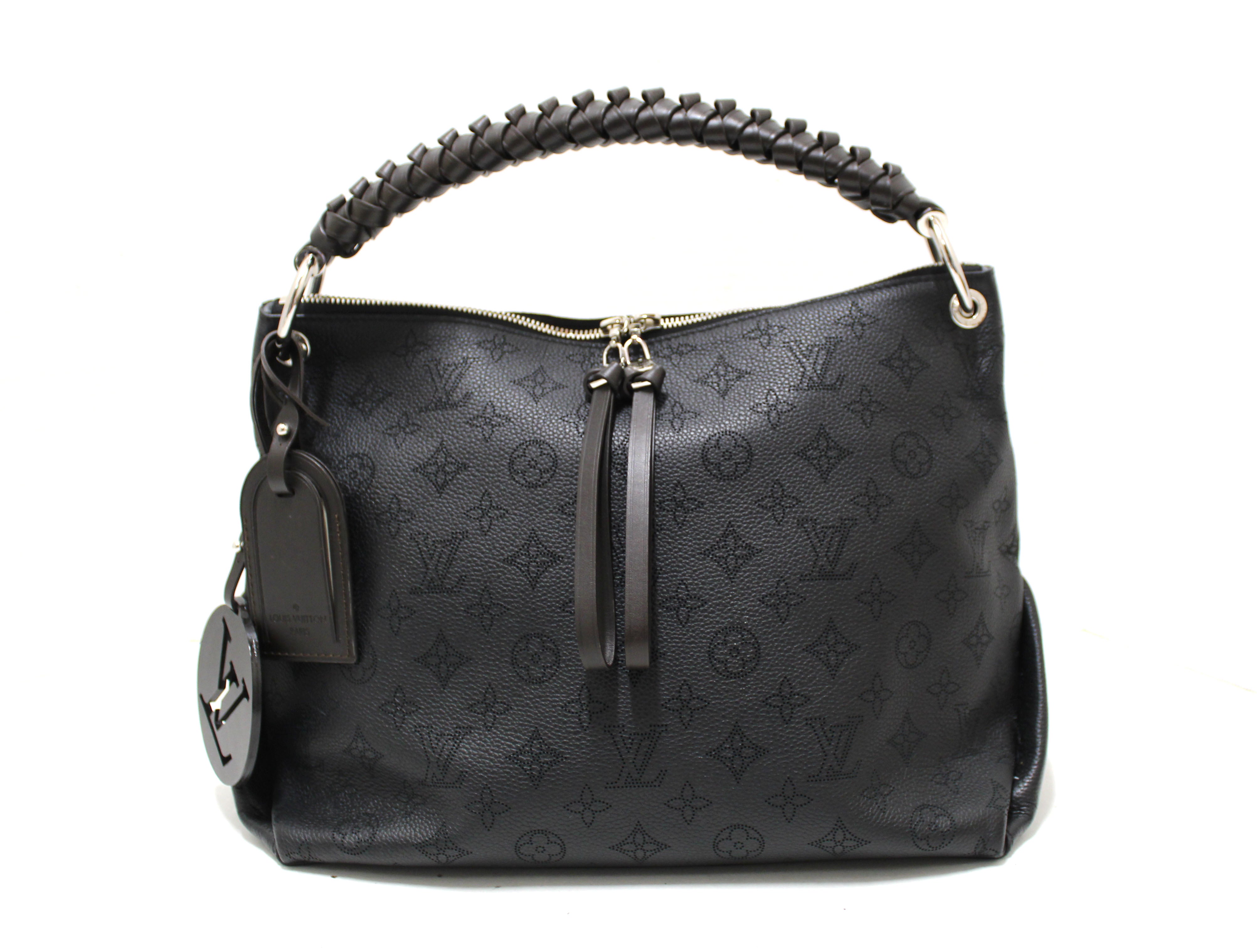 Louis Vuitton Black Mahina XL Hobo Bag – Luxury GoRound