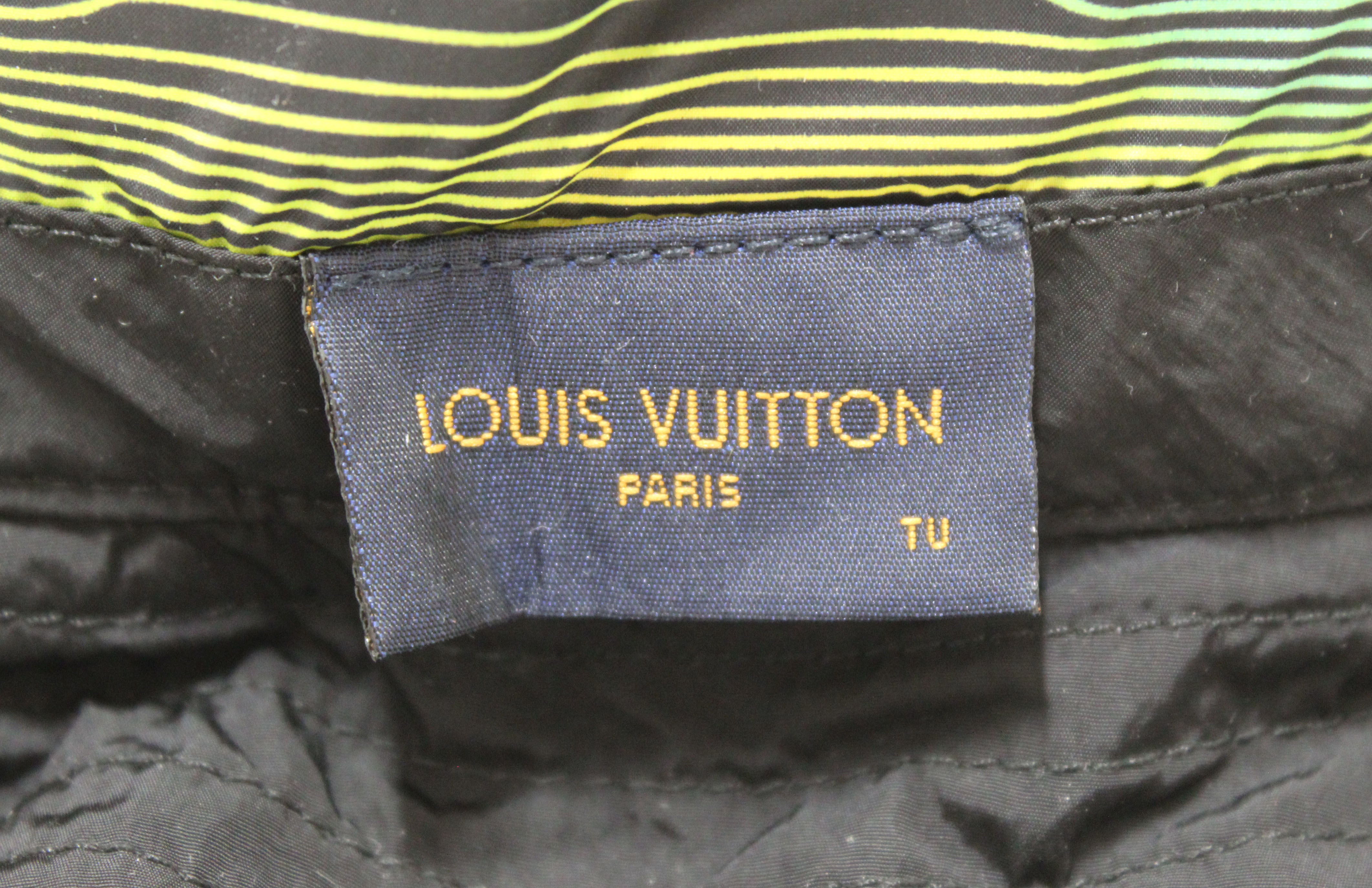 Authentic Louis Vuitton Black Nylon 2054 Packable Bob Hat