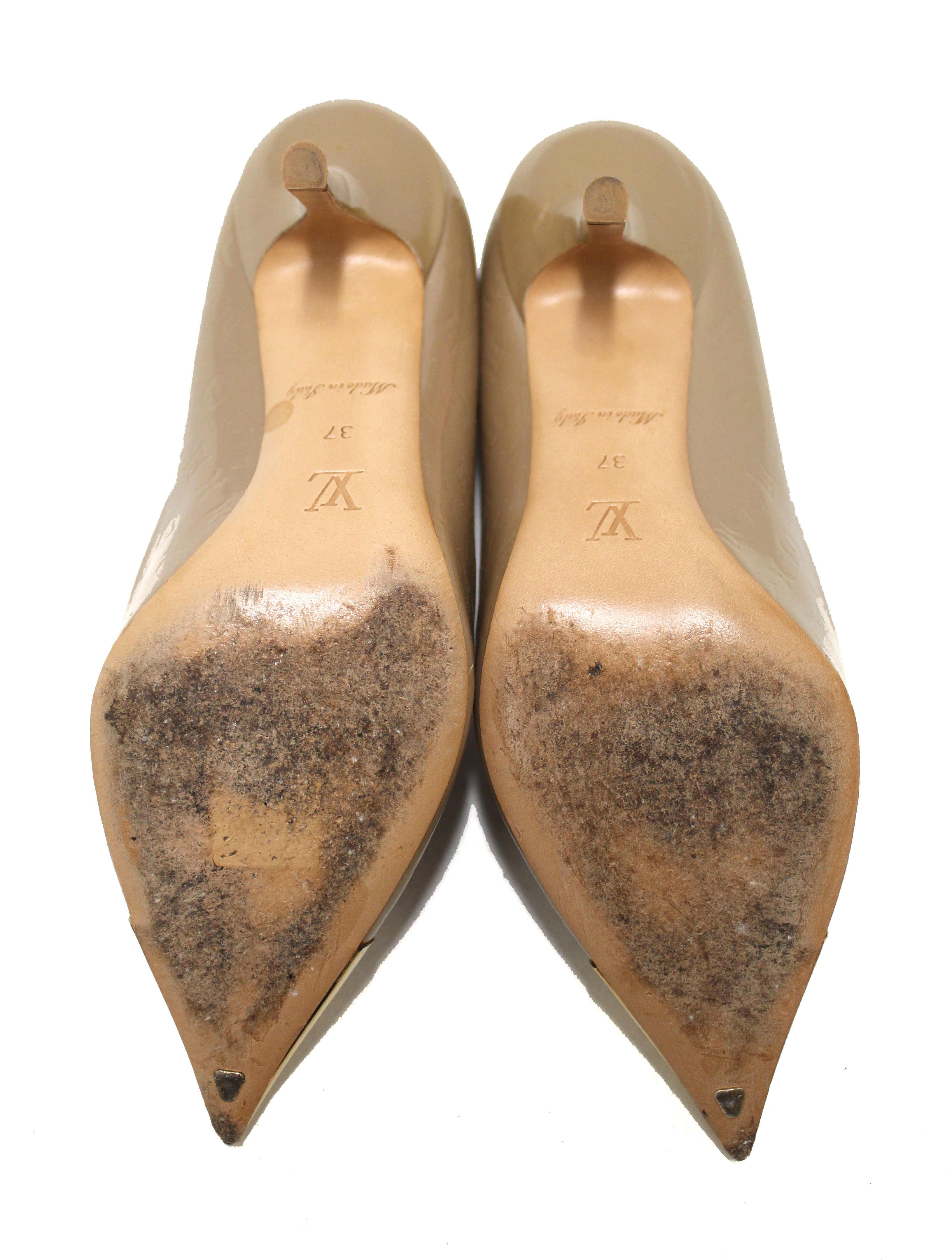 Authentic Louis Vuitton Beige Patent Leather Twist Pump Shoes Size 37