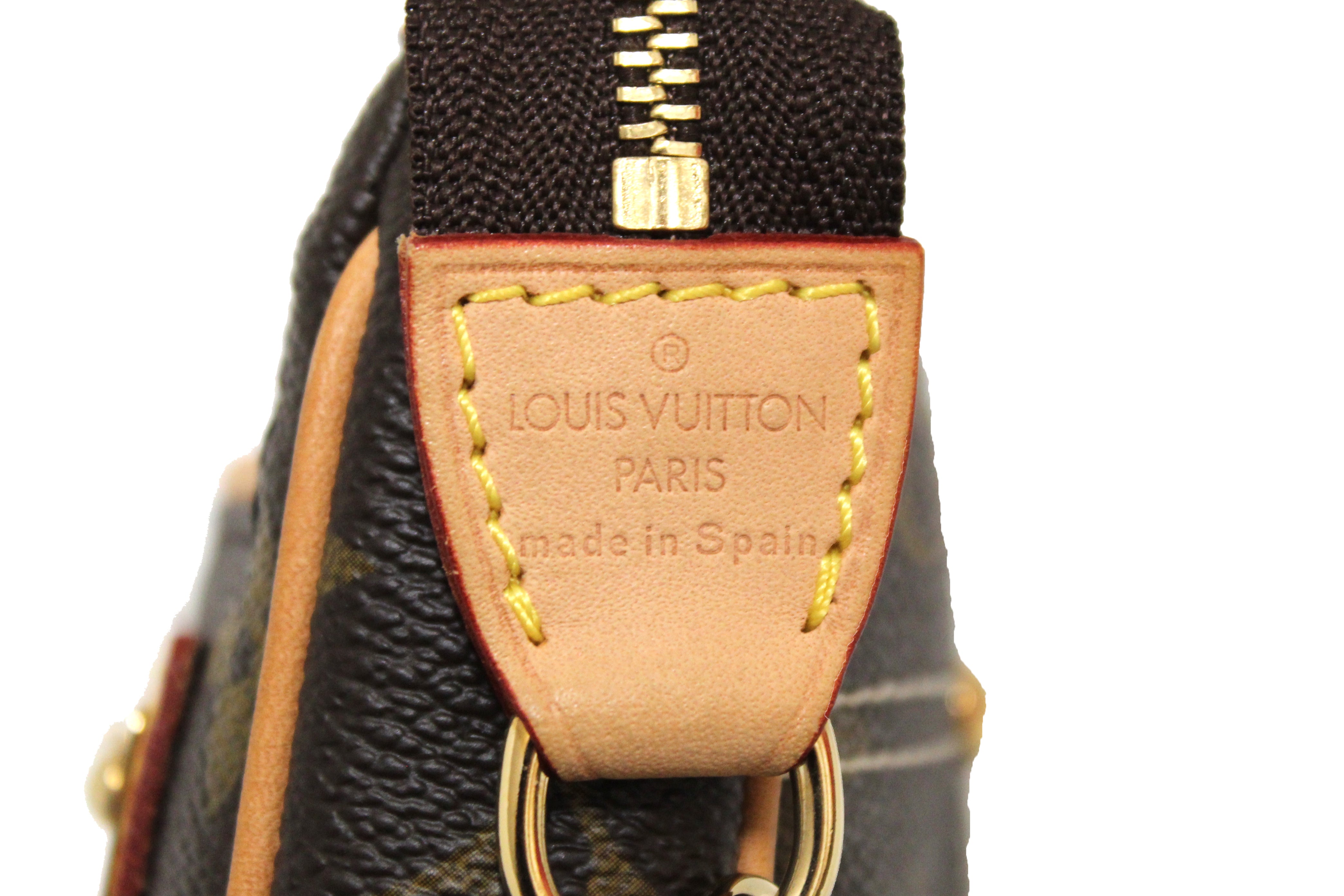 Louis Vuitton Monogram Canvas Limited Edition Riveting Pochette