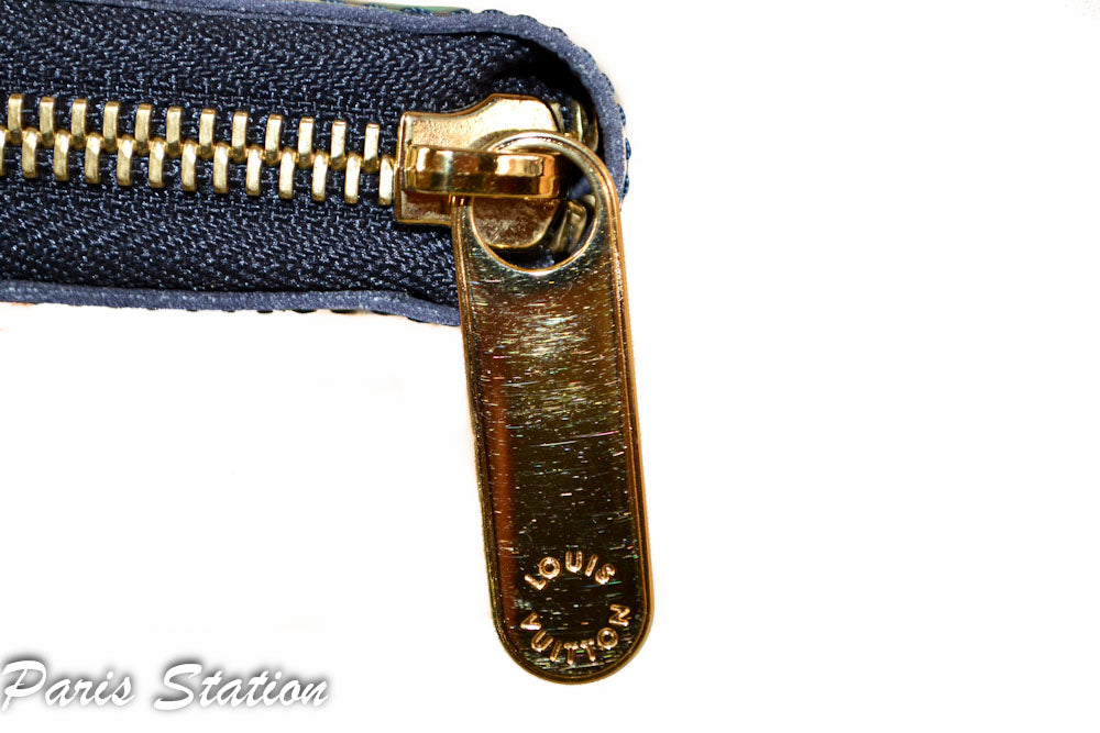 Authentic Louis Vuitton zipper pull