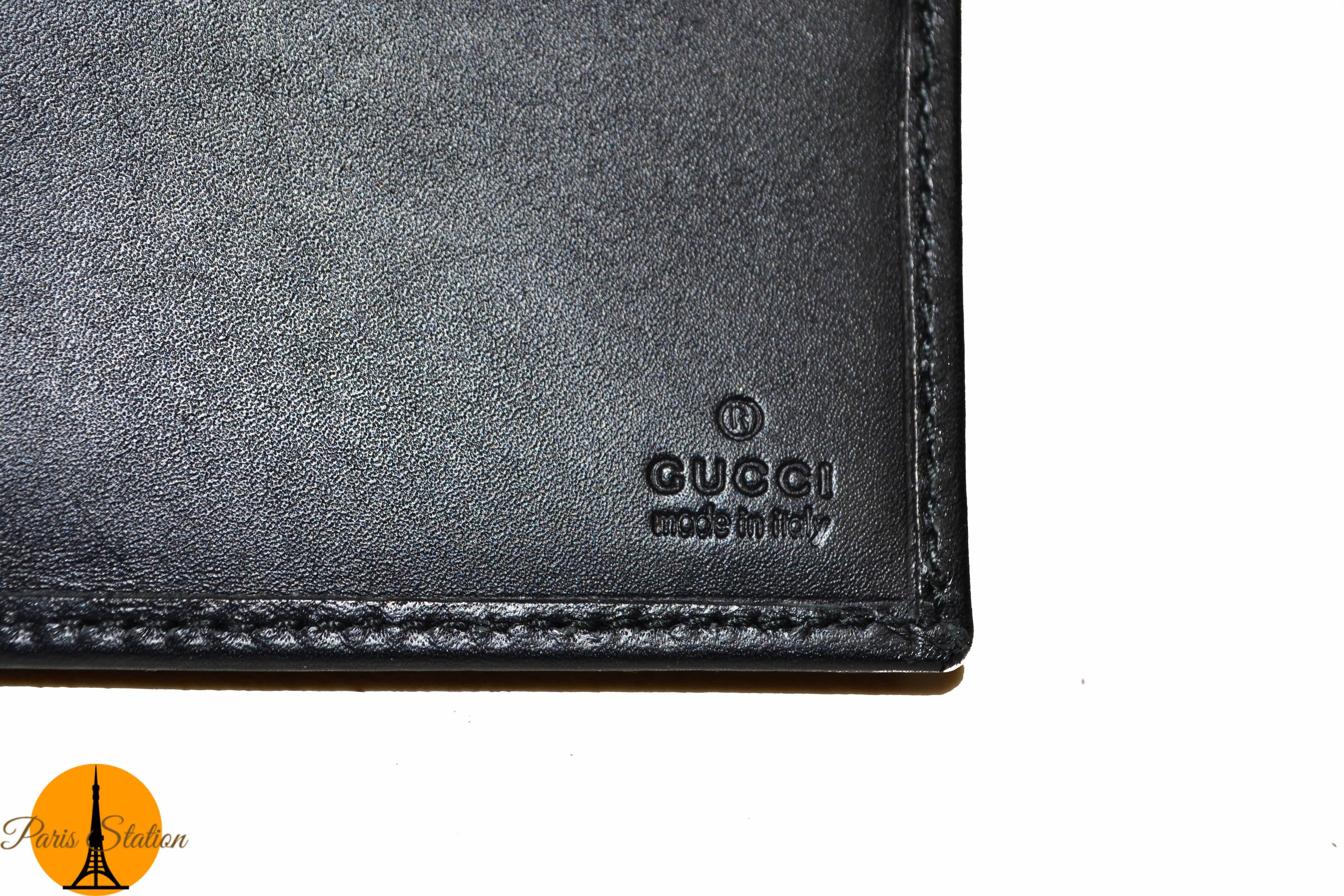 Authentic NEW Gucci Black Canvas Bi-Fold Men's Wallet 233157